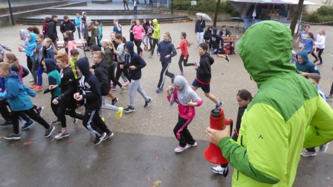 Start zum Sponsorenlauf 2016